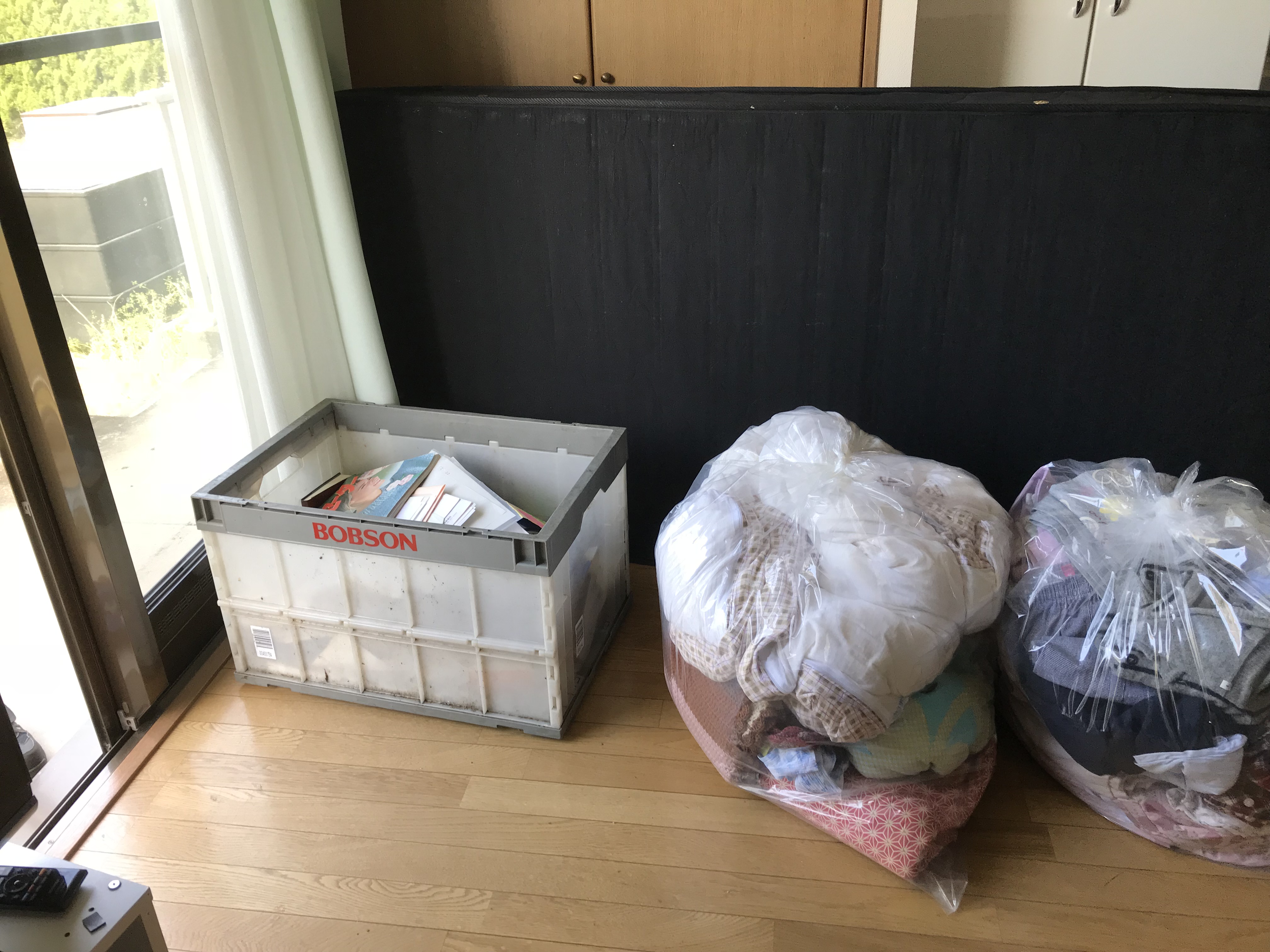 室内に残された家財・動産（片付け前）